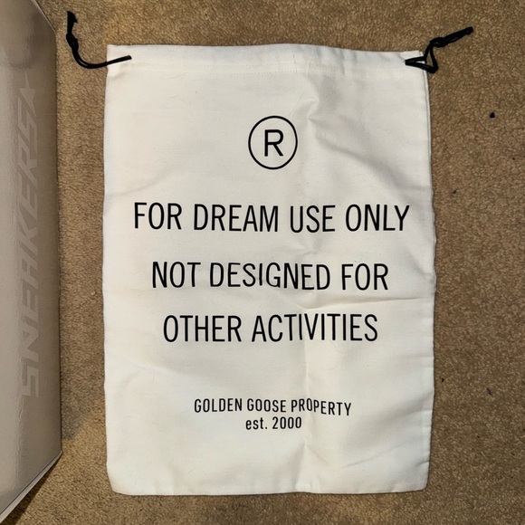 GOLDEN GOOSE women's sky-star with signature on the ankle and silver inserts - Picture 13 of 13